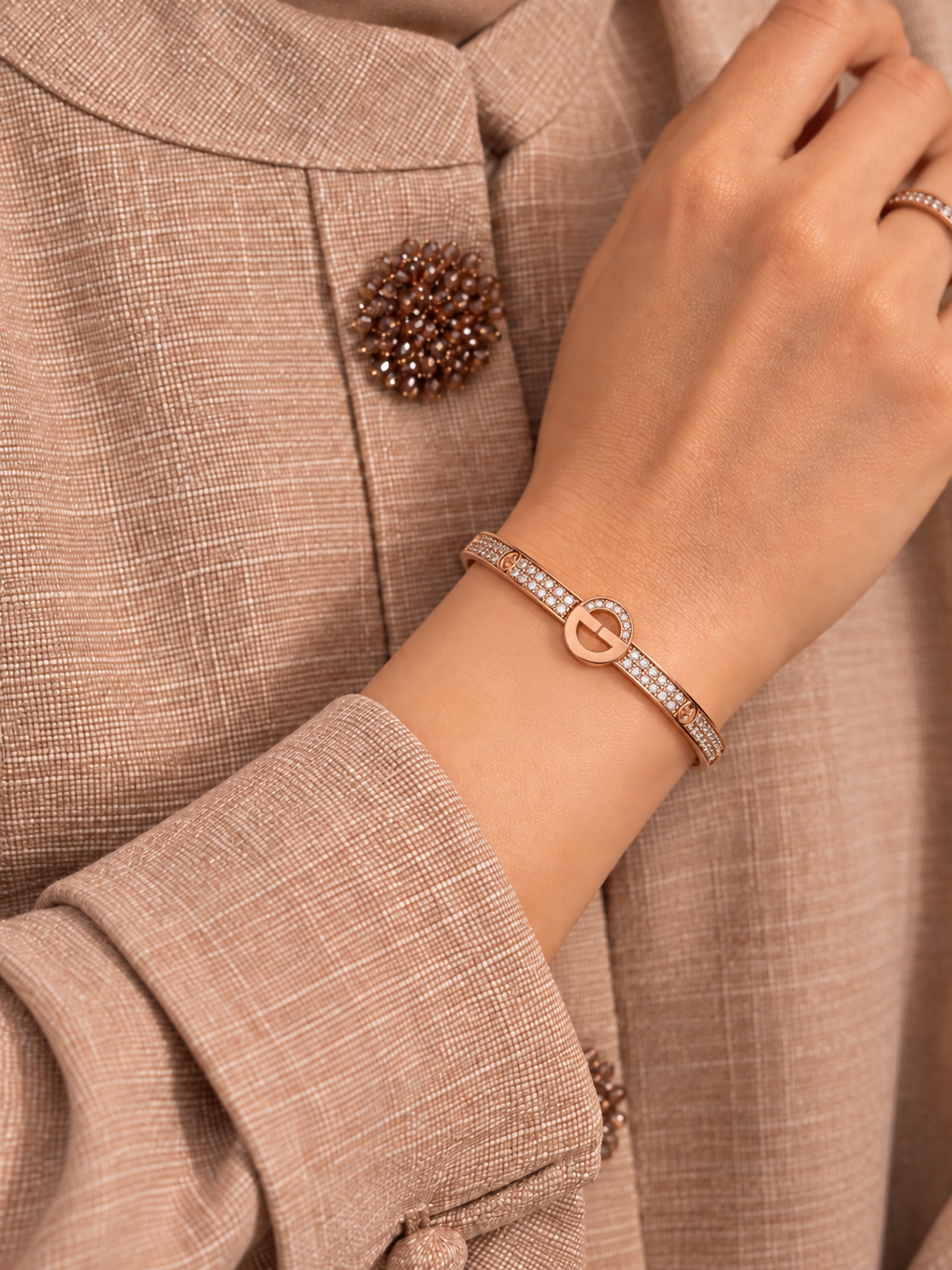 #Style_The Rose Gold Crystal Emblem Bracelet