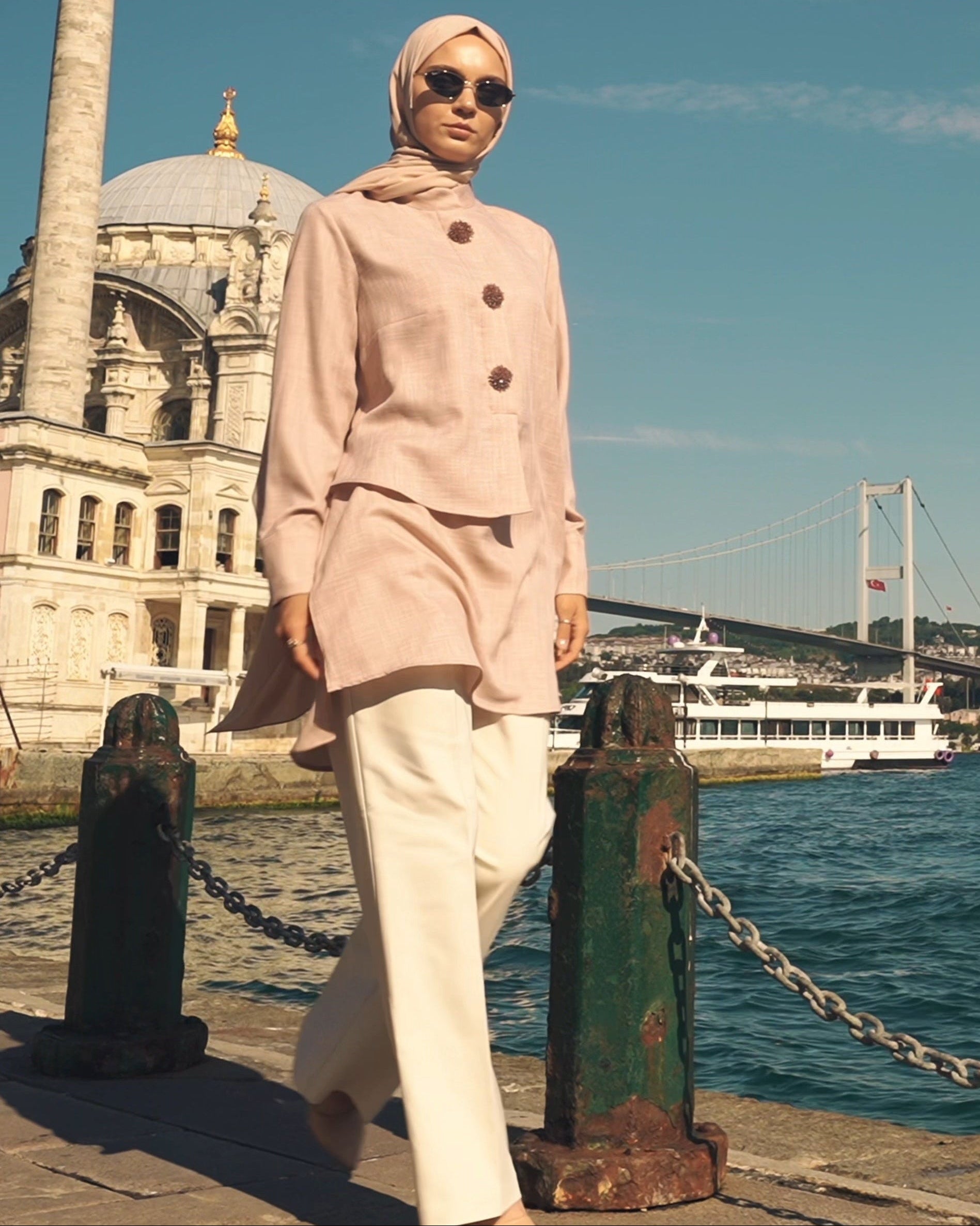 Brooch Accent Tunic In Petal Rose