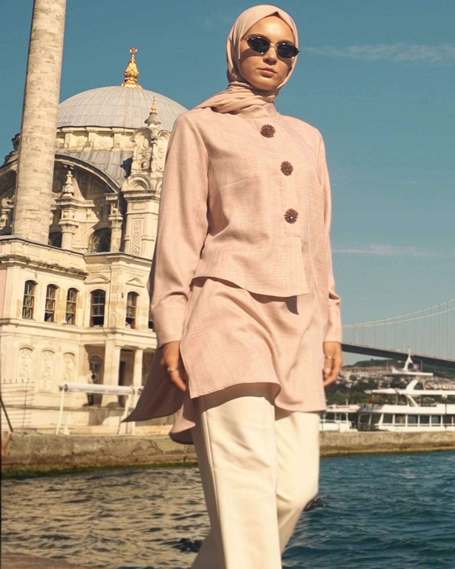 Brooch Accent Tunic In Petal Rose